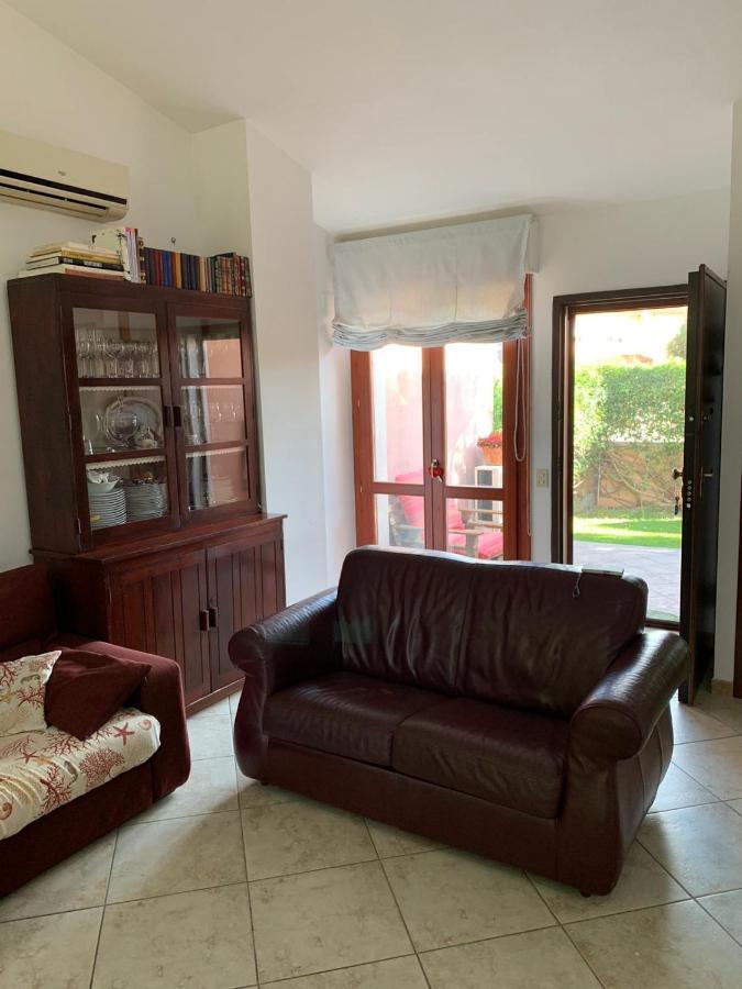 La Maddalena  La Casa Di Eledoヴィラ エクステリア 写真
