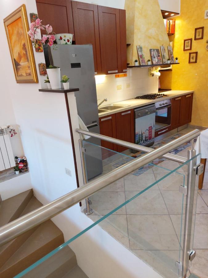 La Maddalena  La Casa Di Eledoヴィラ エクステリア 写真